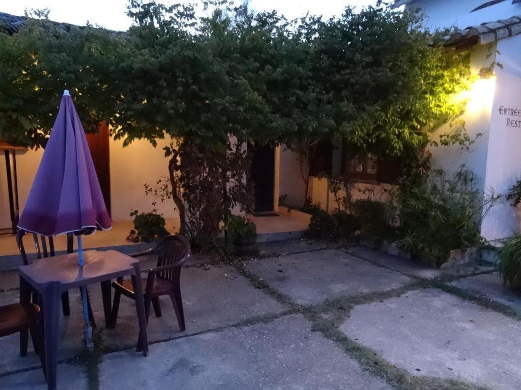 Auberge De La Fadaise Сент-Марі-де-ла-Мер Екстер'єр фото